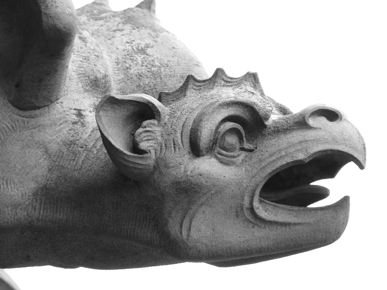 The Role of Mythical Heroes in Ancient Religions